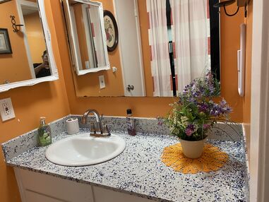 Bathroom Cleaning Services in Olathe, KS (1)